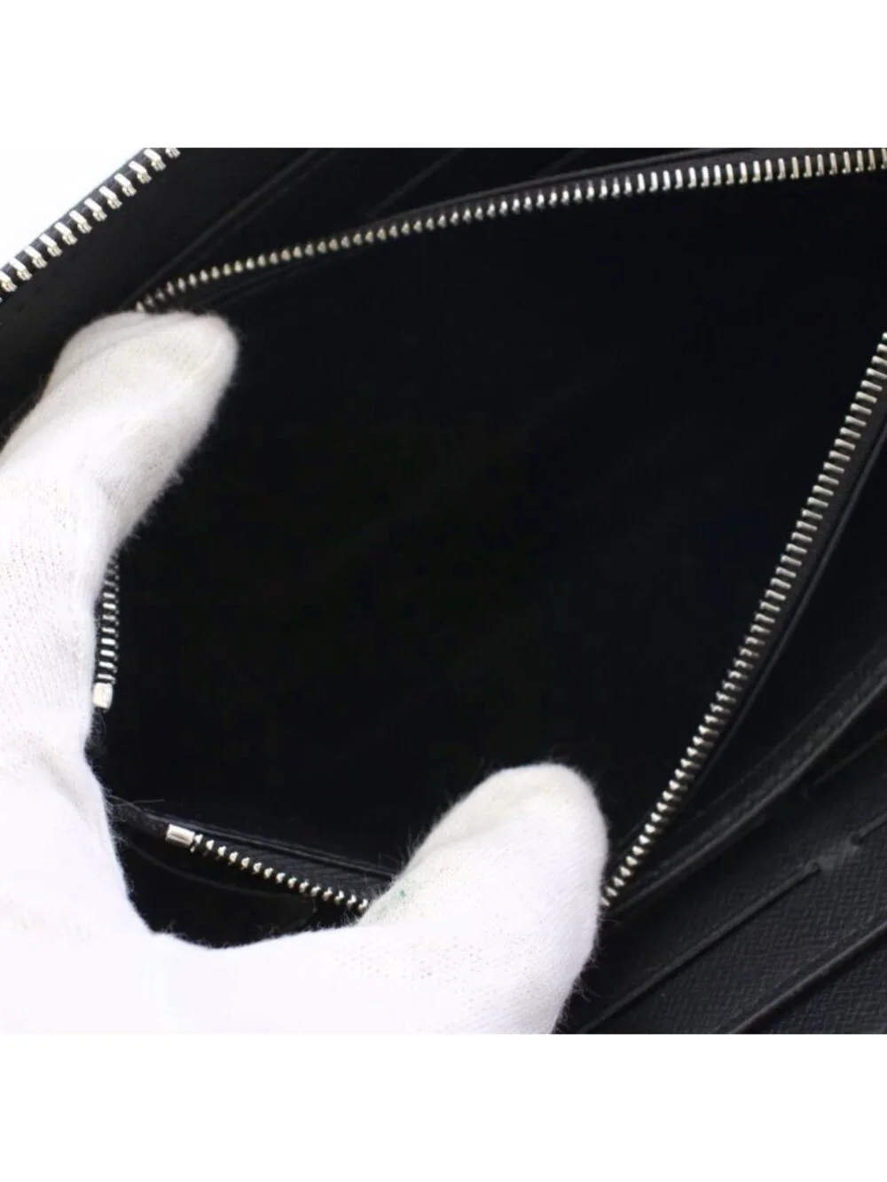 Louis Vuitton Epi Organizer Wallet Zip Around Noir